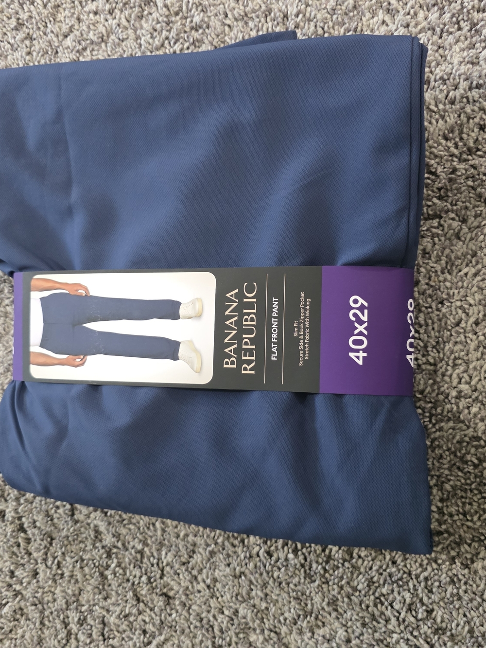 Banana Republic Men's Flat Front Pants in Navy Blue